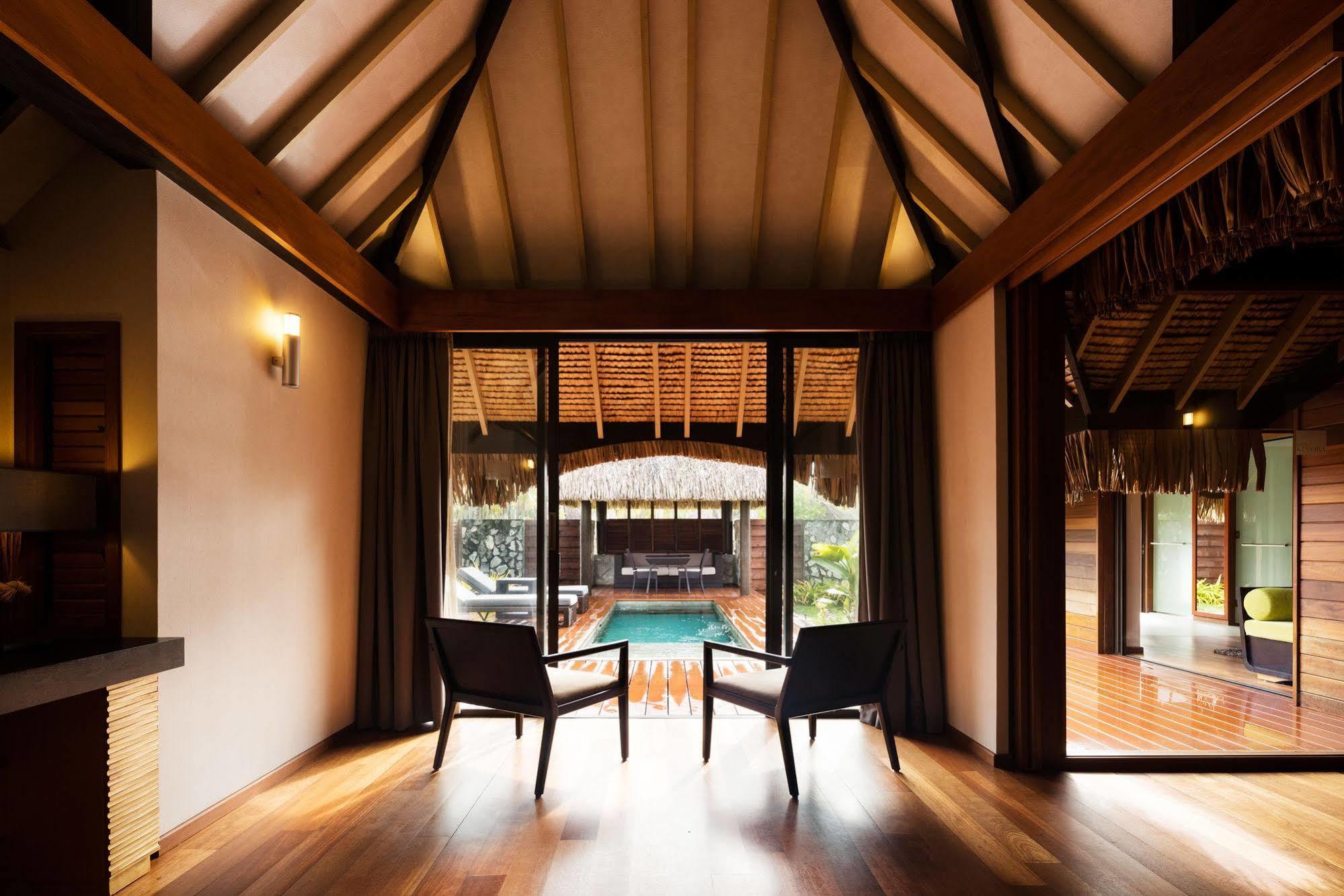 Hotel Kia Ora Resort & Spa Avatoru Exterior photo